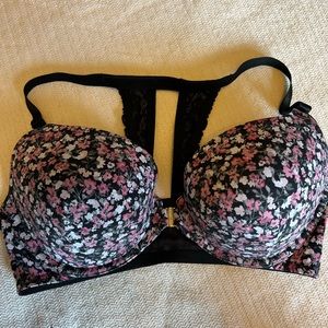 Cacique Boost Plunge Bra 40DDD like new!